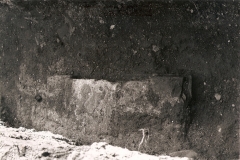 Fondamenta ritenute dell'antica Chiesa, rinvenute durante lo scavo per la realizzazione del muretto perimetrale a est.